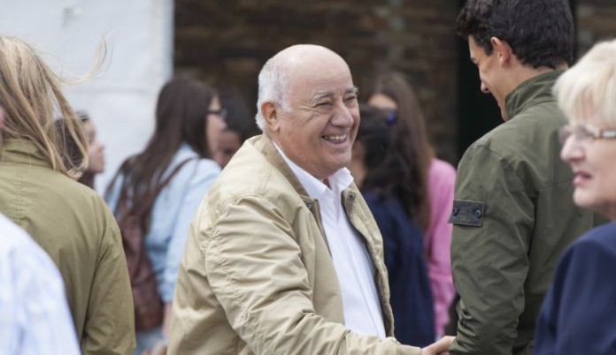 Amancio Ortega and Family Attend CSI Casa Novas Horse Jumping Competition 2013