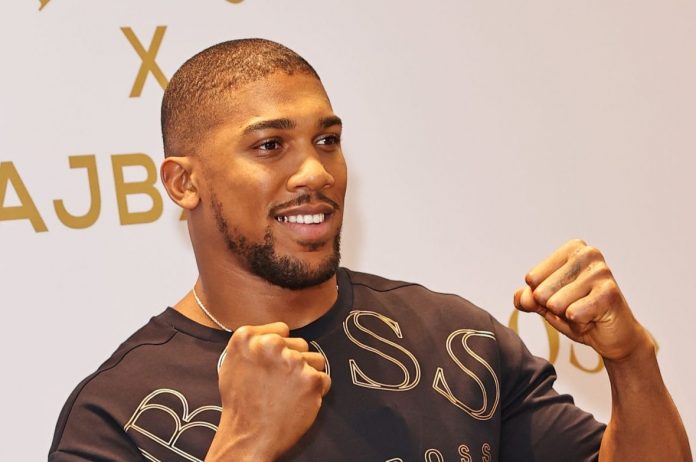 Anthony Joshua -3