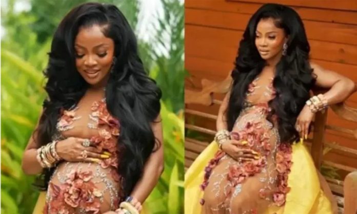 Toke-Makinwa-1000x600